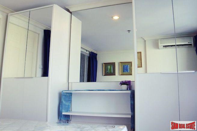 Grand Parkview Asoke | Comfortable One Bedroom Condo on the 27th Floor for Sale-3