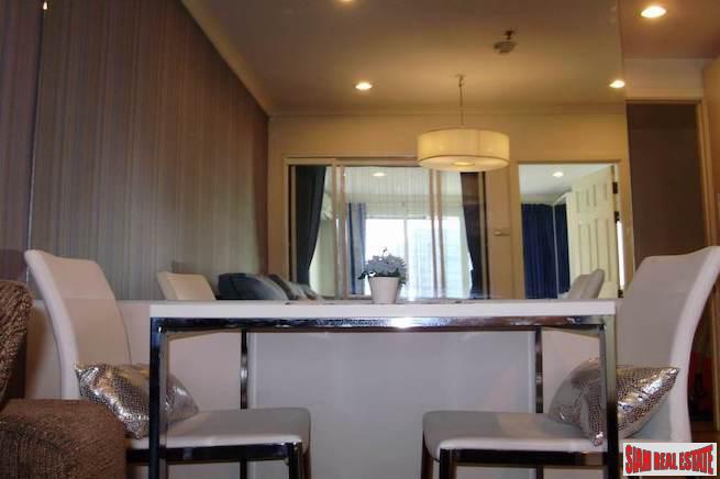 Grand Parkview Asoke | Comfortable One Bedroom Condo on the 27th Floor for Rent-6