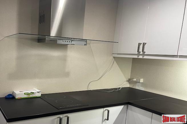 Noble Remix Sukhumvit 36 | Newly Renovated One Bedroom Condo for Sale in a Great Location - Building Connected to BTS Thong Lo-11