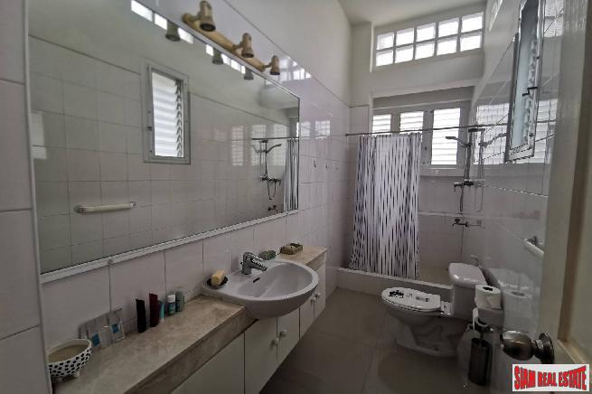 Spectacular Six Bedroom, Newly Renovated House for Rent, 500 sqm Residence at Sukhumvit 39-15