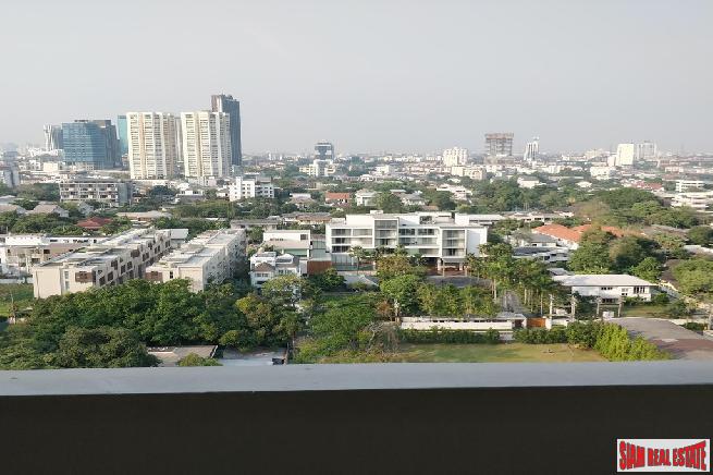 Casa Viva | Newly Renovated Stunning 3 Bed Corner Unit Condo at Ekkamai Soi 12-25