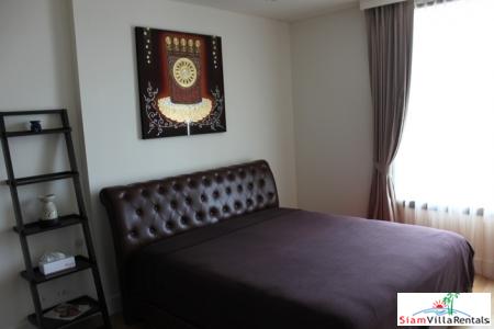 One Bedroom Apartment in Contemporary, Spanish-Style Complex on Sukhumvit 22-4