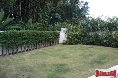 Modern, Three Bedroom Pool Villas in New Rawai Development